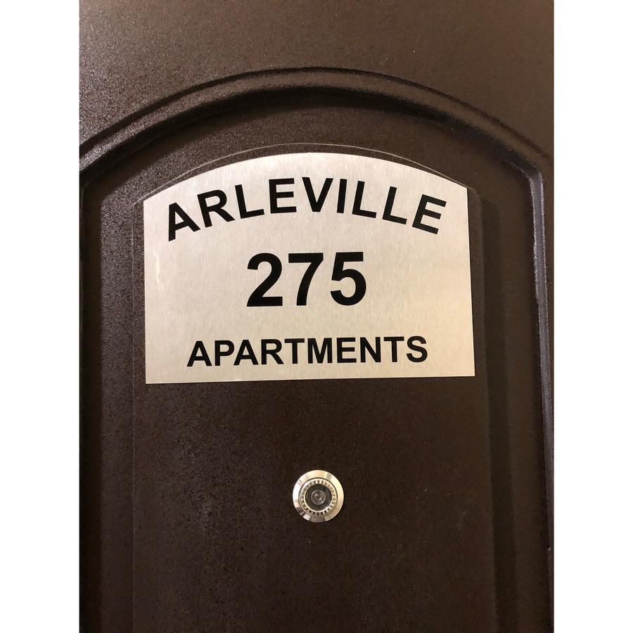 Arleville 巴统 外观 照片